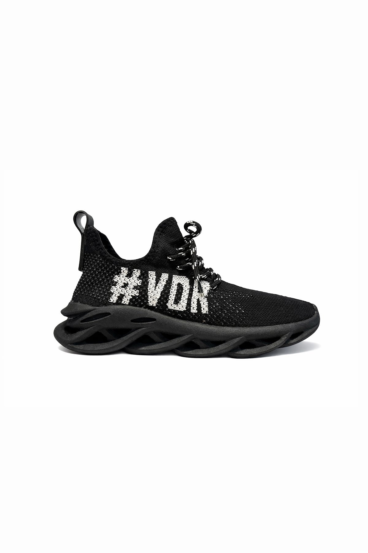 Black Sneakers Bora8