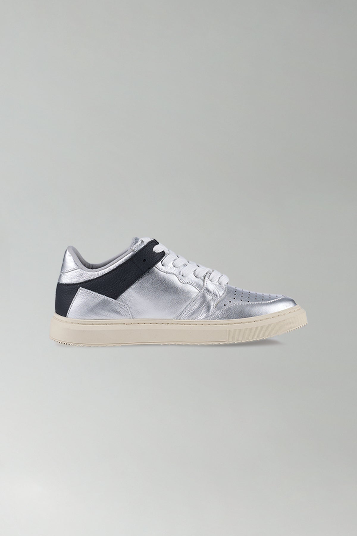 Silver Black Sneakers Jorg