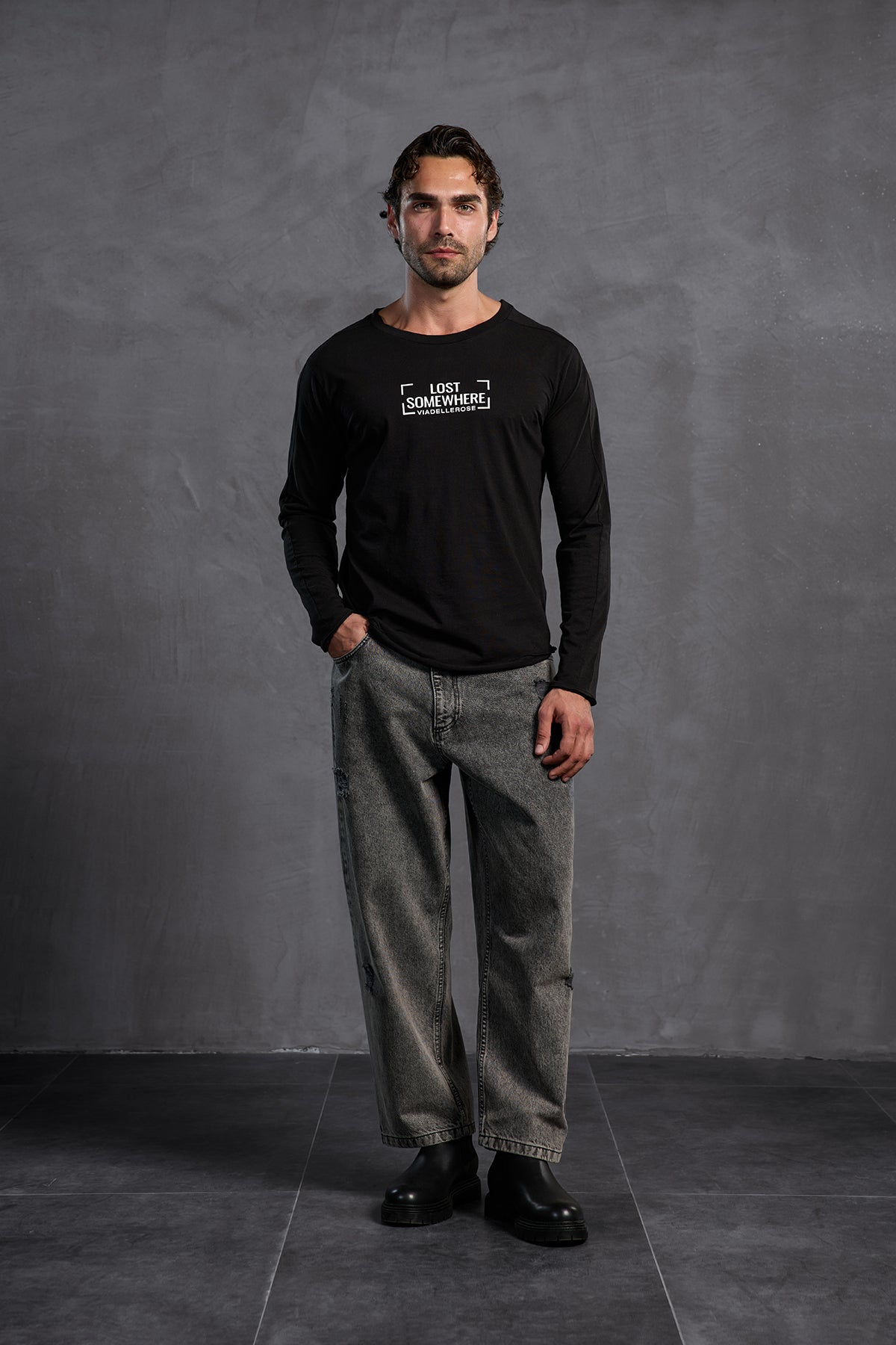 Black Front Text Crew Neck T-shirt 10011