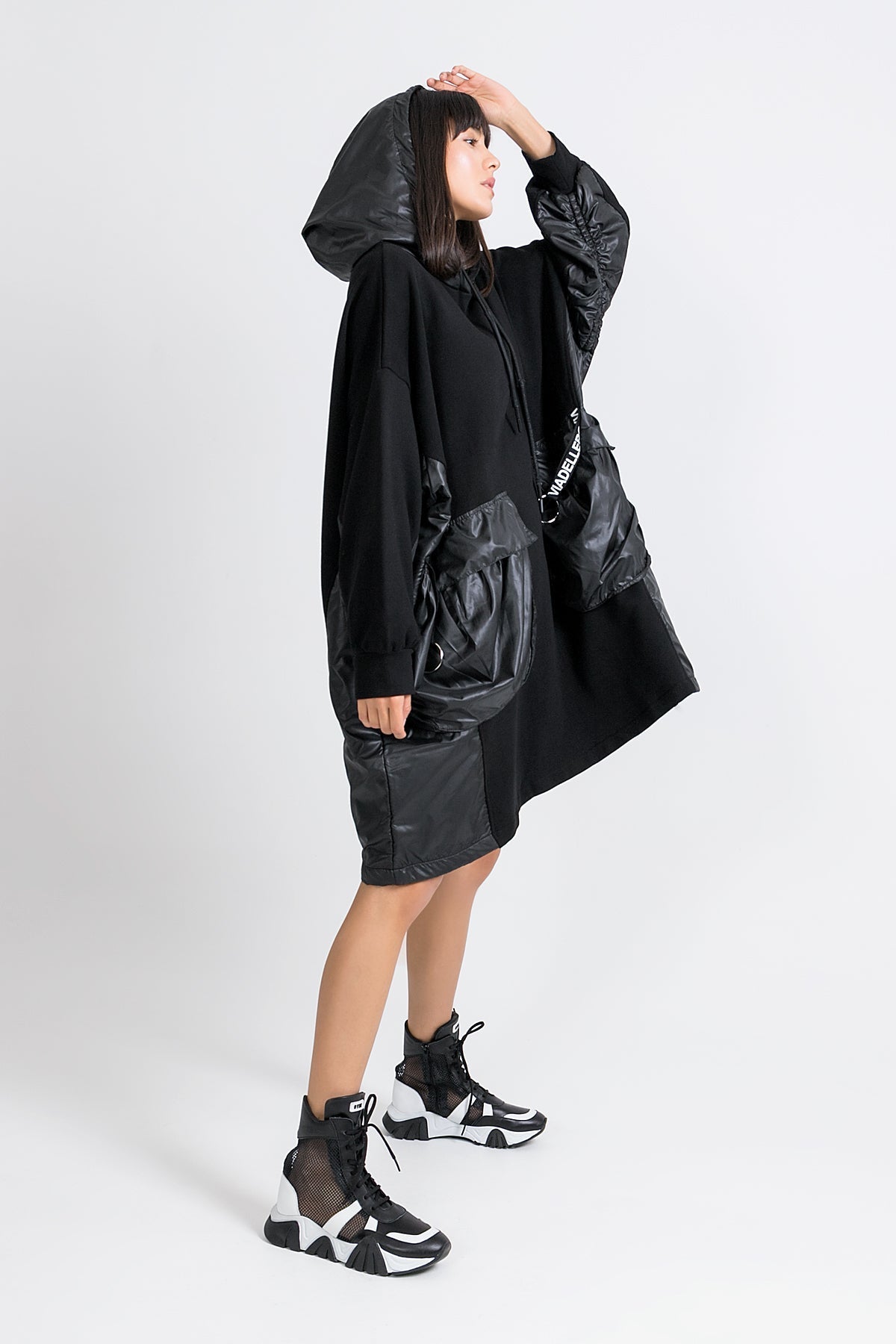Nero Dress 9061