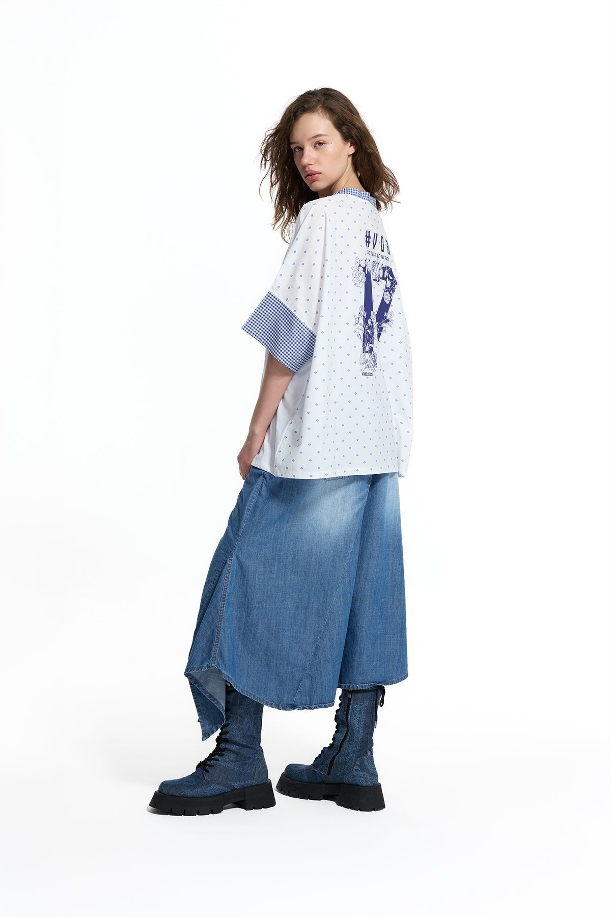 White Blue V Neck Vdr Print Oversize T-shirt 19016