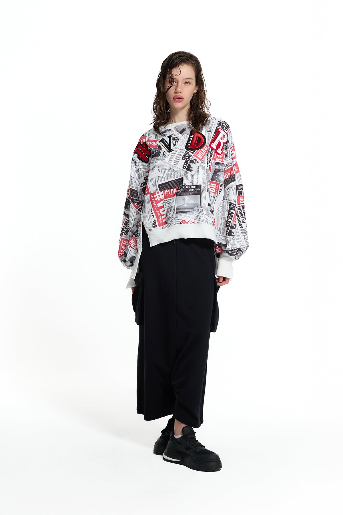 White Black Newspaper Print Rib Detail Oversize Sweatshirt 19033