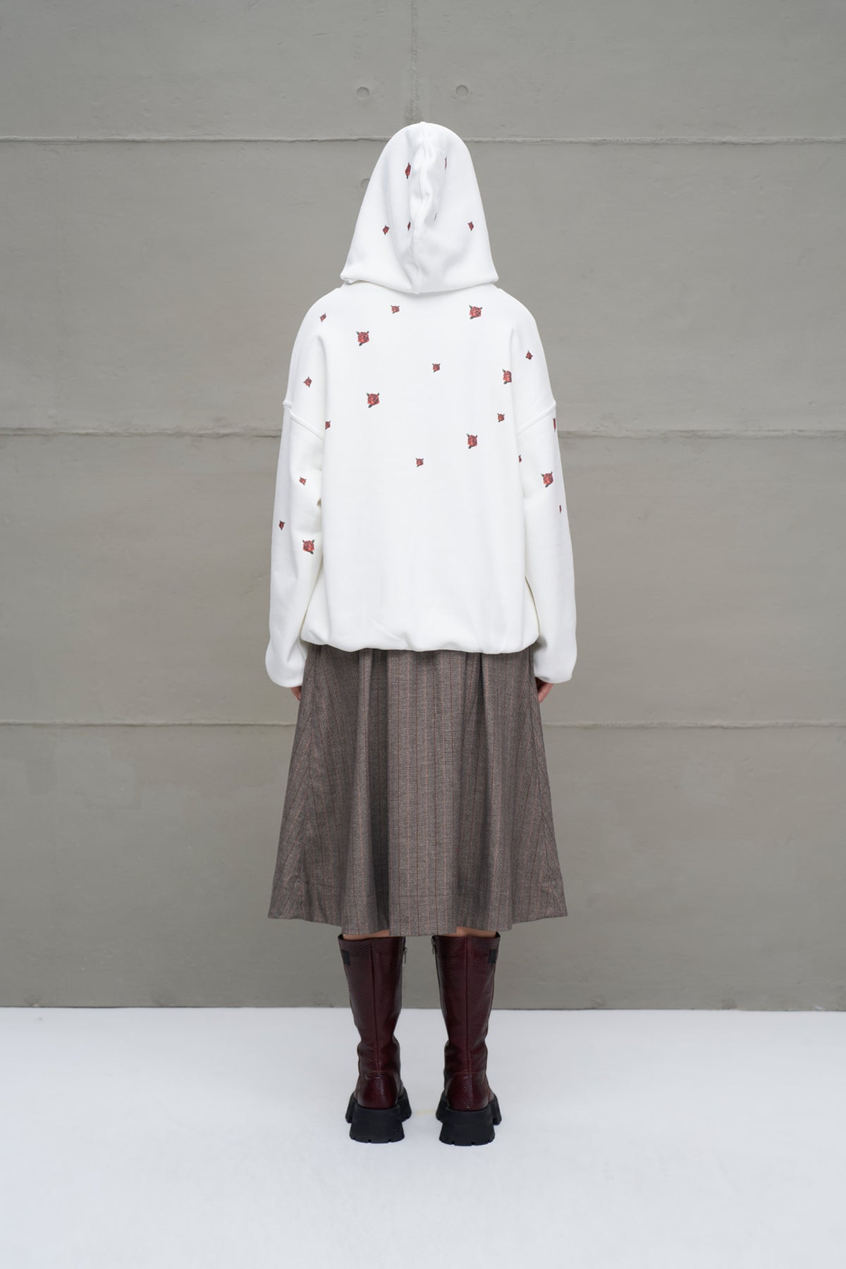 Off White Rose-patterned Oversize Sweatshirt 18151
