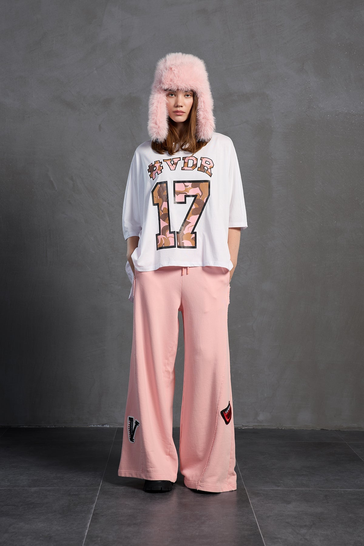 White Printed Asymmetric Oversize T-shirt 18282