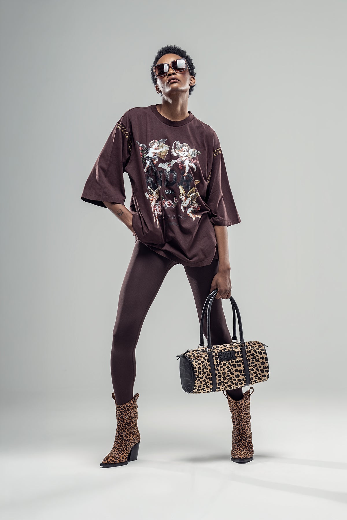 Beige Black Bag Lepo