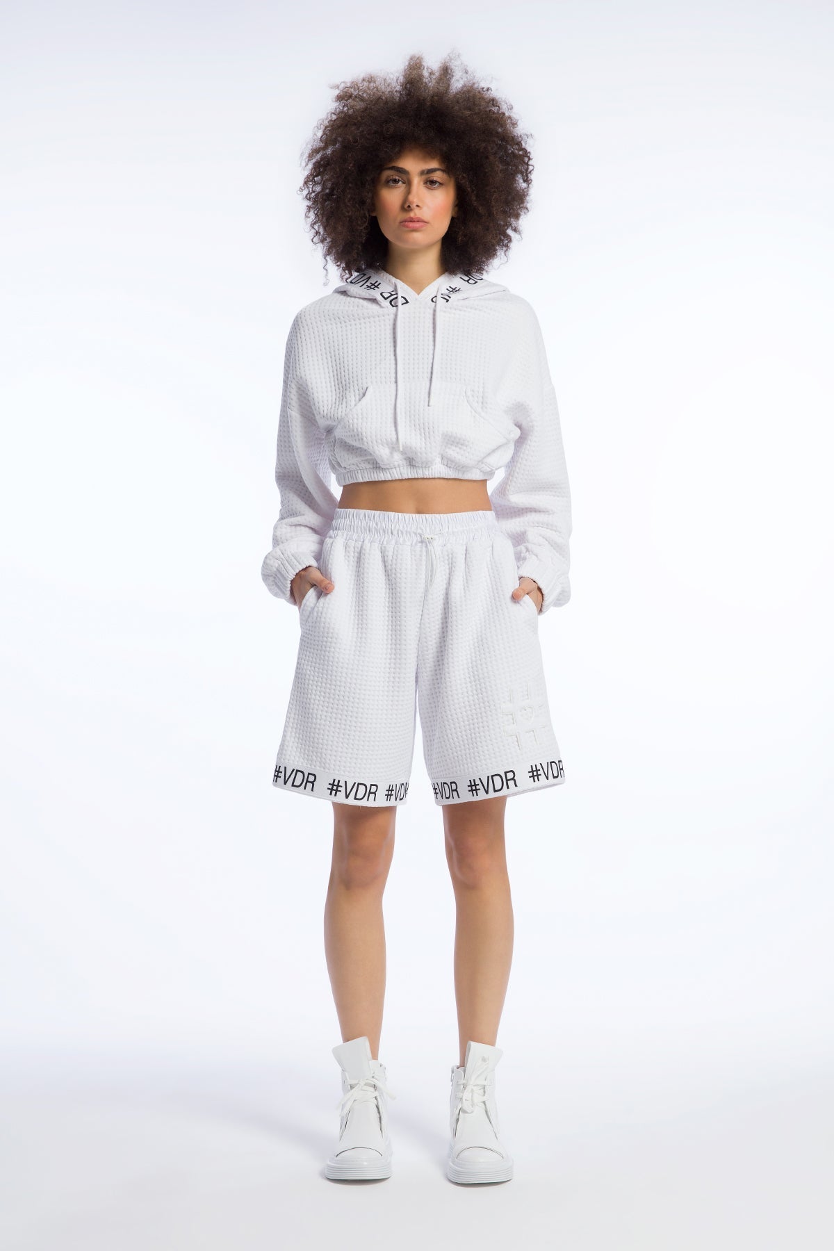 Bianco Shorts 9045