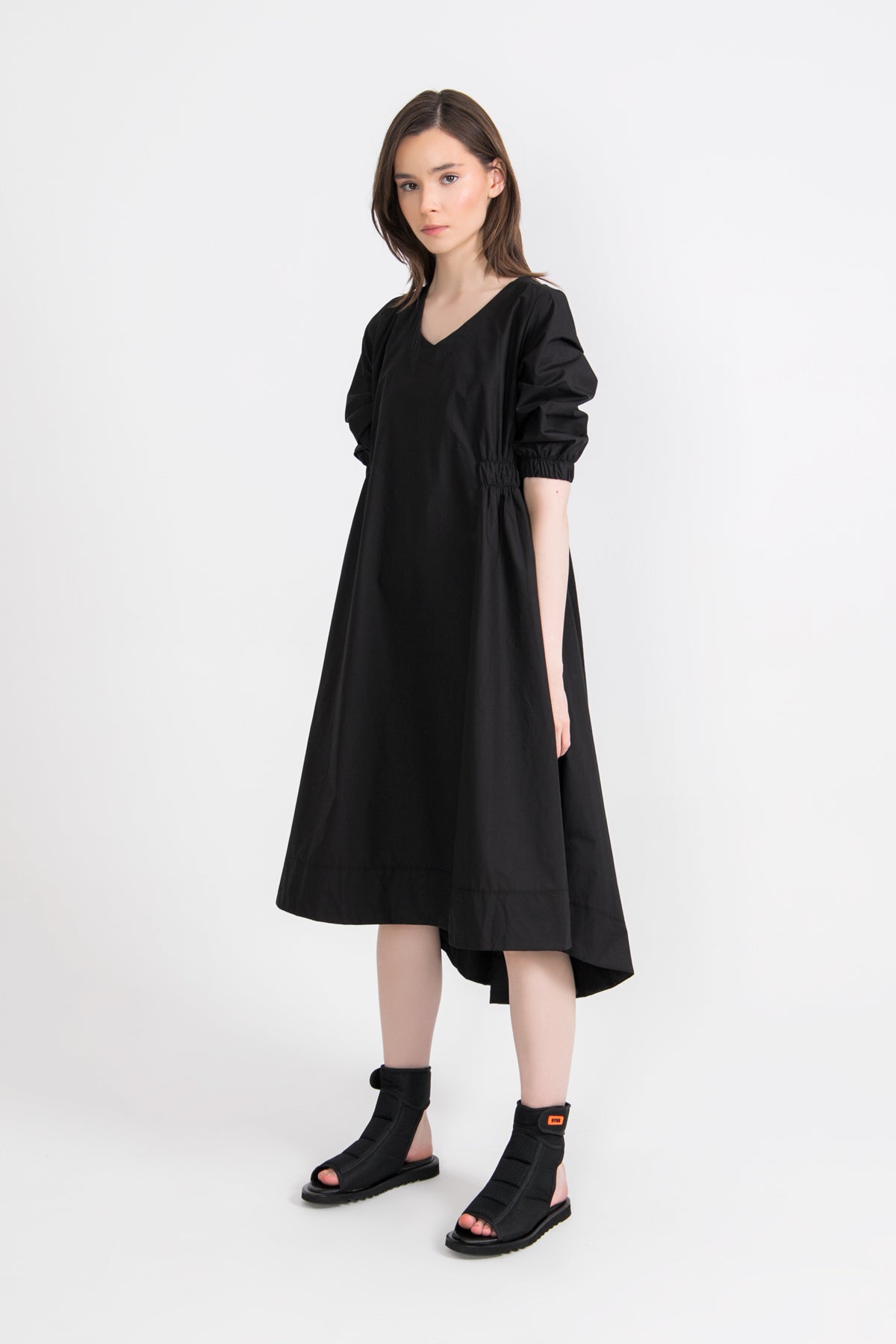 Nero Dress 9052