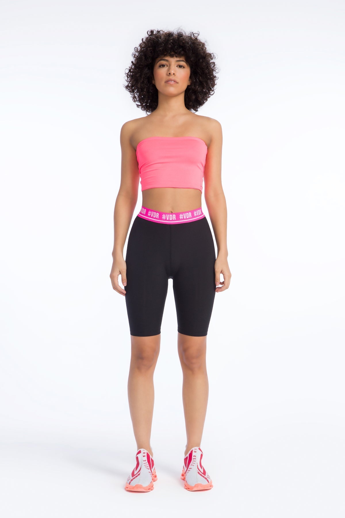 Nero Shorts 9393