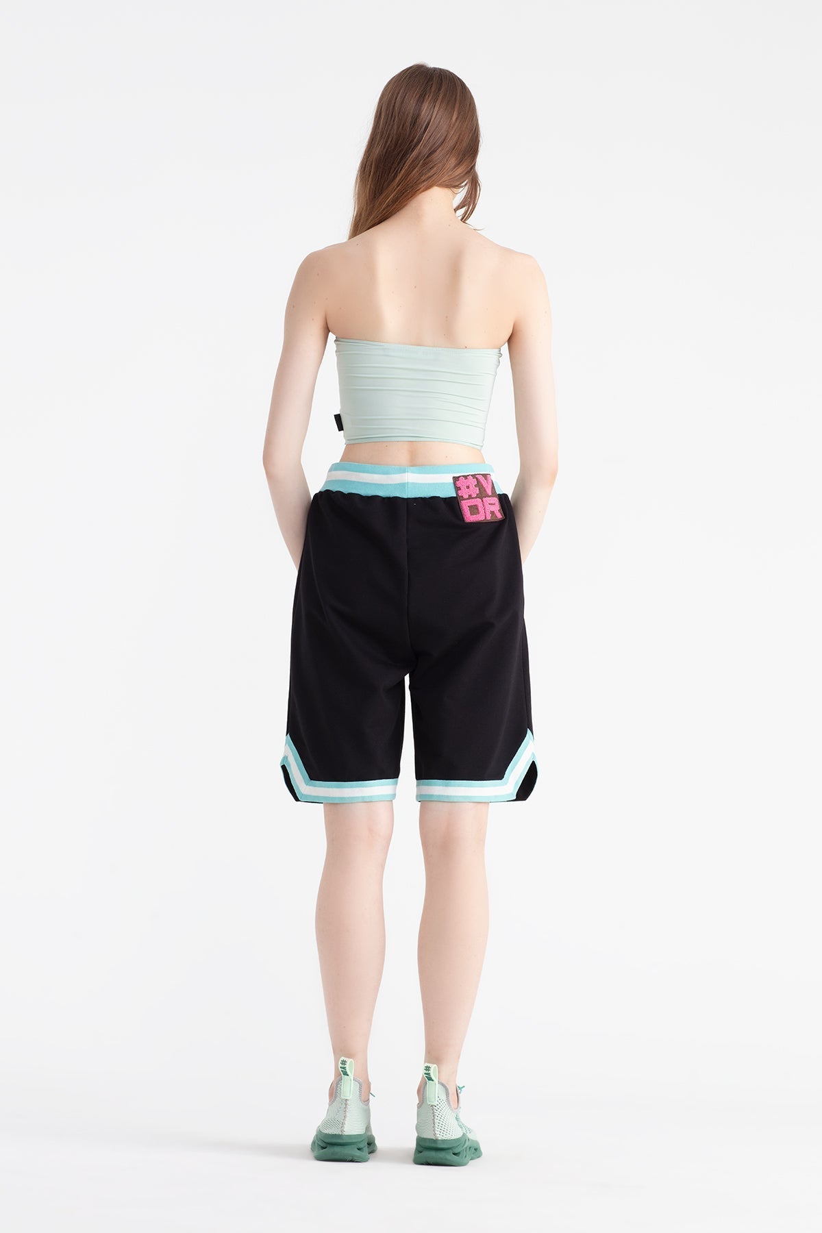 Nero Shorts 11242