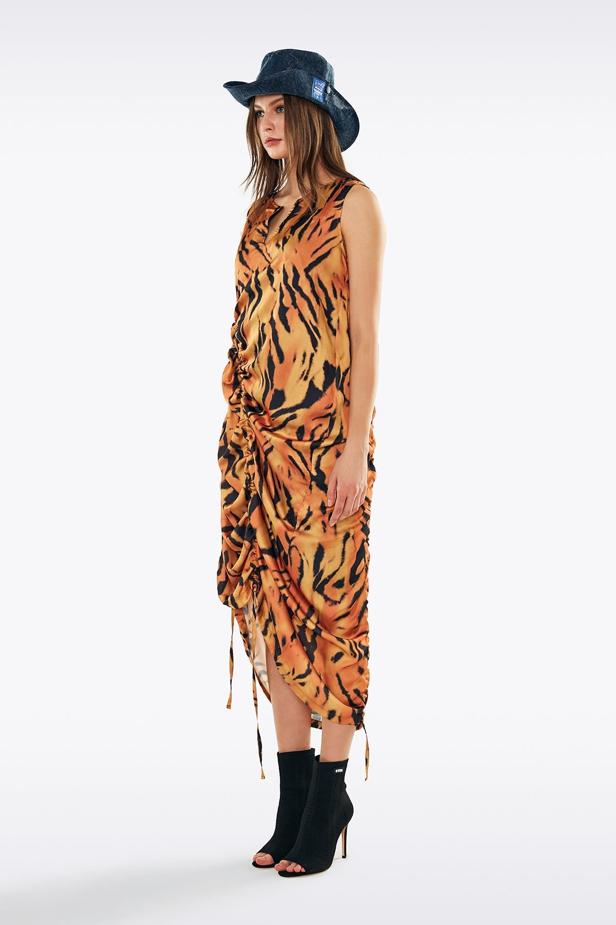 Leo Dress 11525
