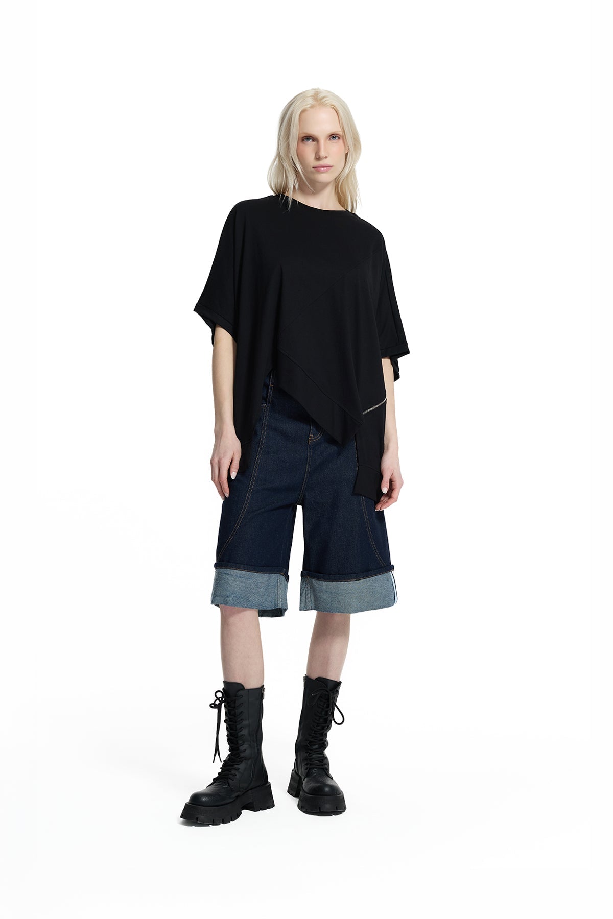 Black Asymmetric Zip Detail Oversize T-shirt 19015