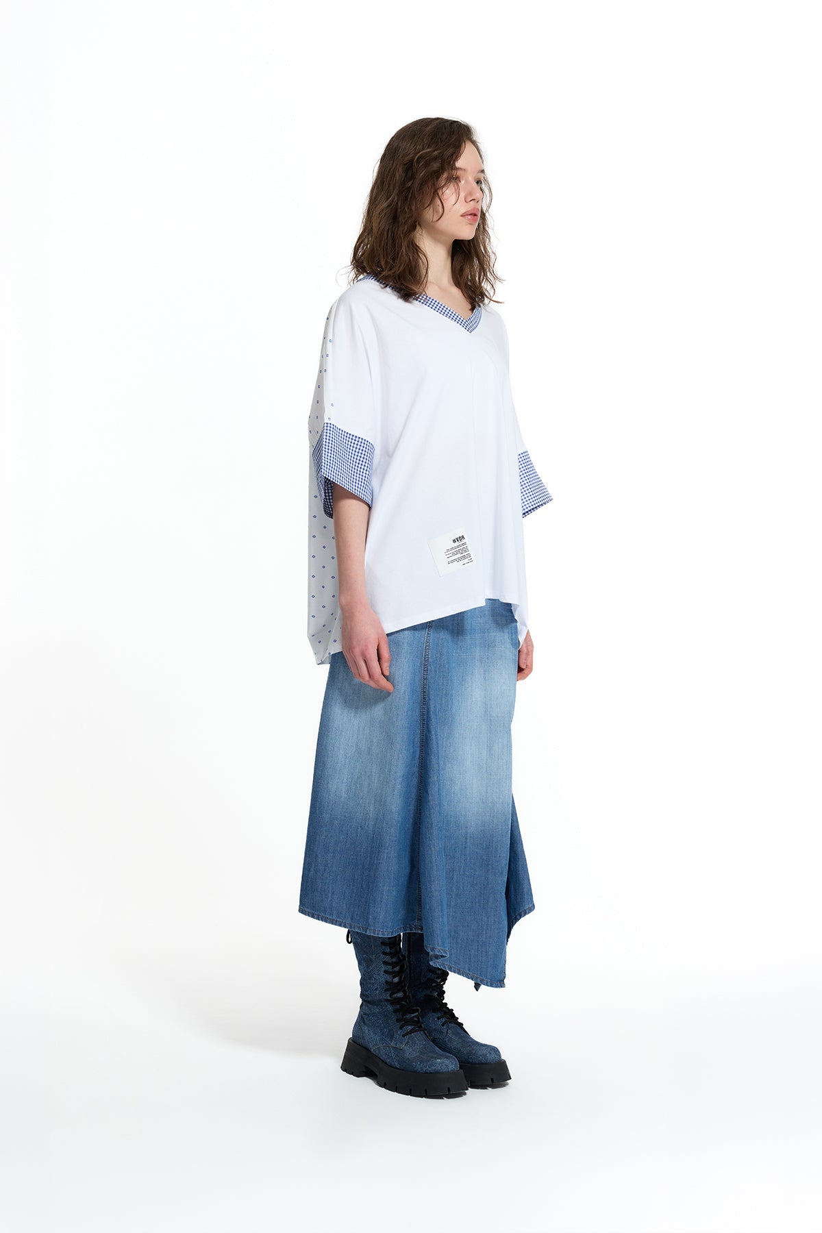 White Blue V Neck Vdr Print Oversize T-shirt 19016