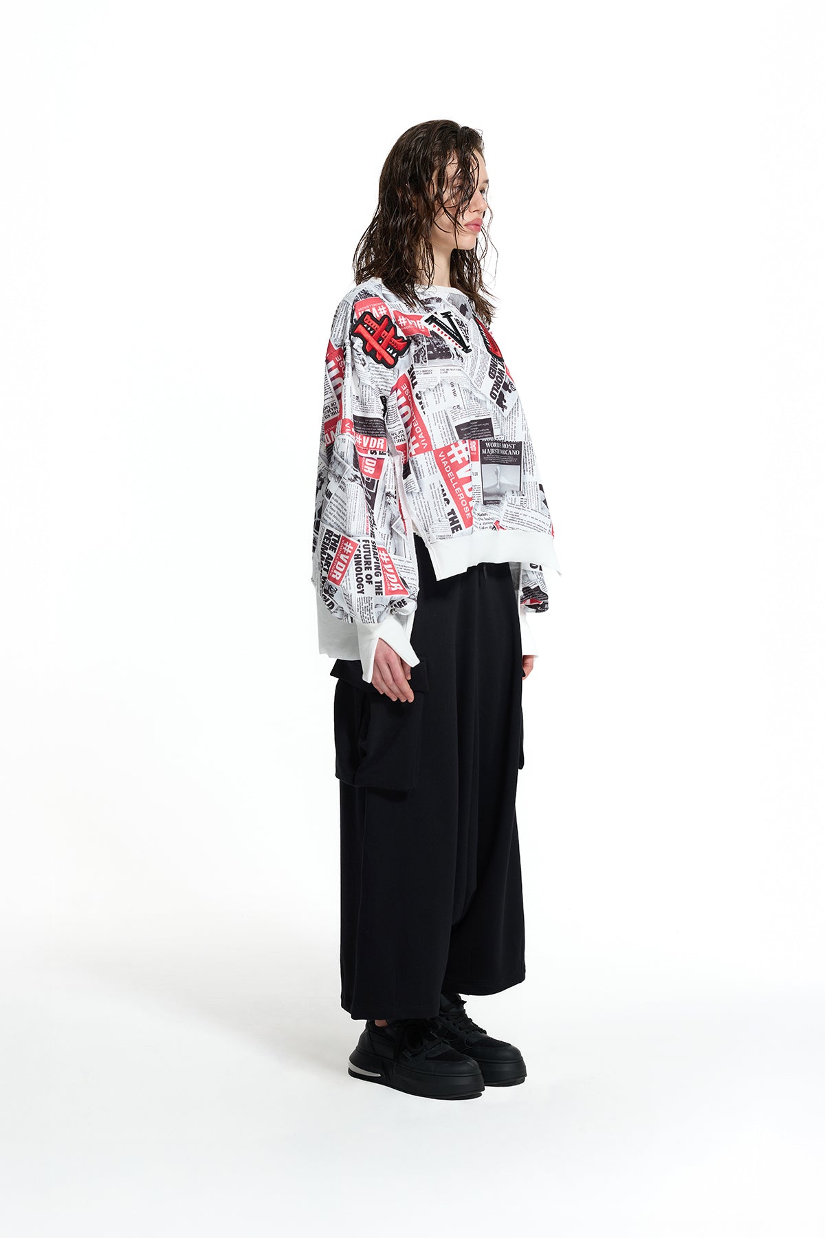 White Black Newspaper Print Rib Detail Oversize Sweatshirt 19033