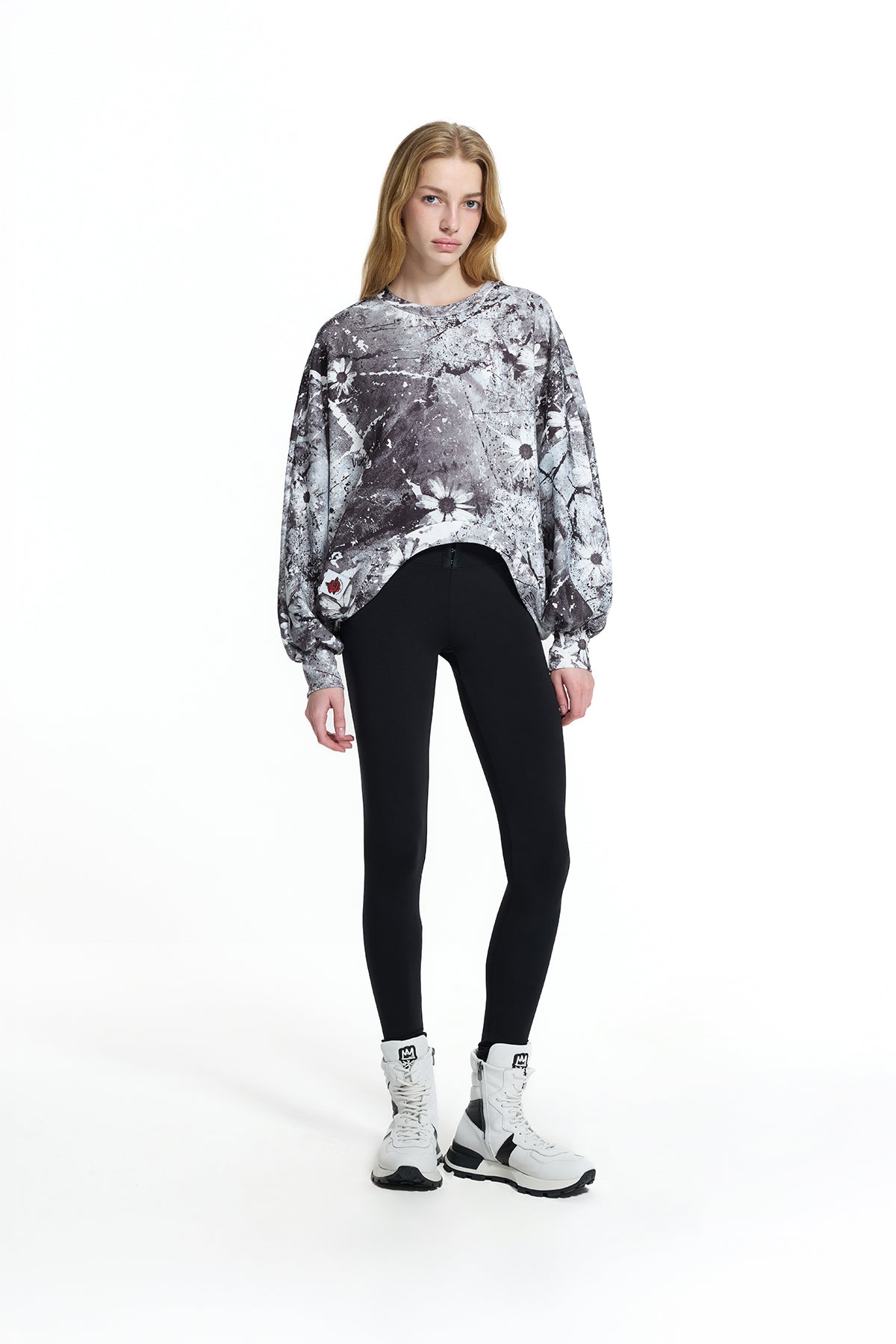 Black White Paint Effect Patch Detail Crop Sweatshirt 19046