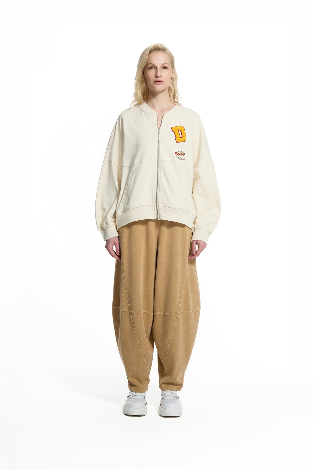 Cream Patch Detail Zip Sweatshirt Sweatshirt 19099