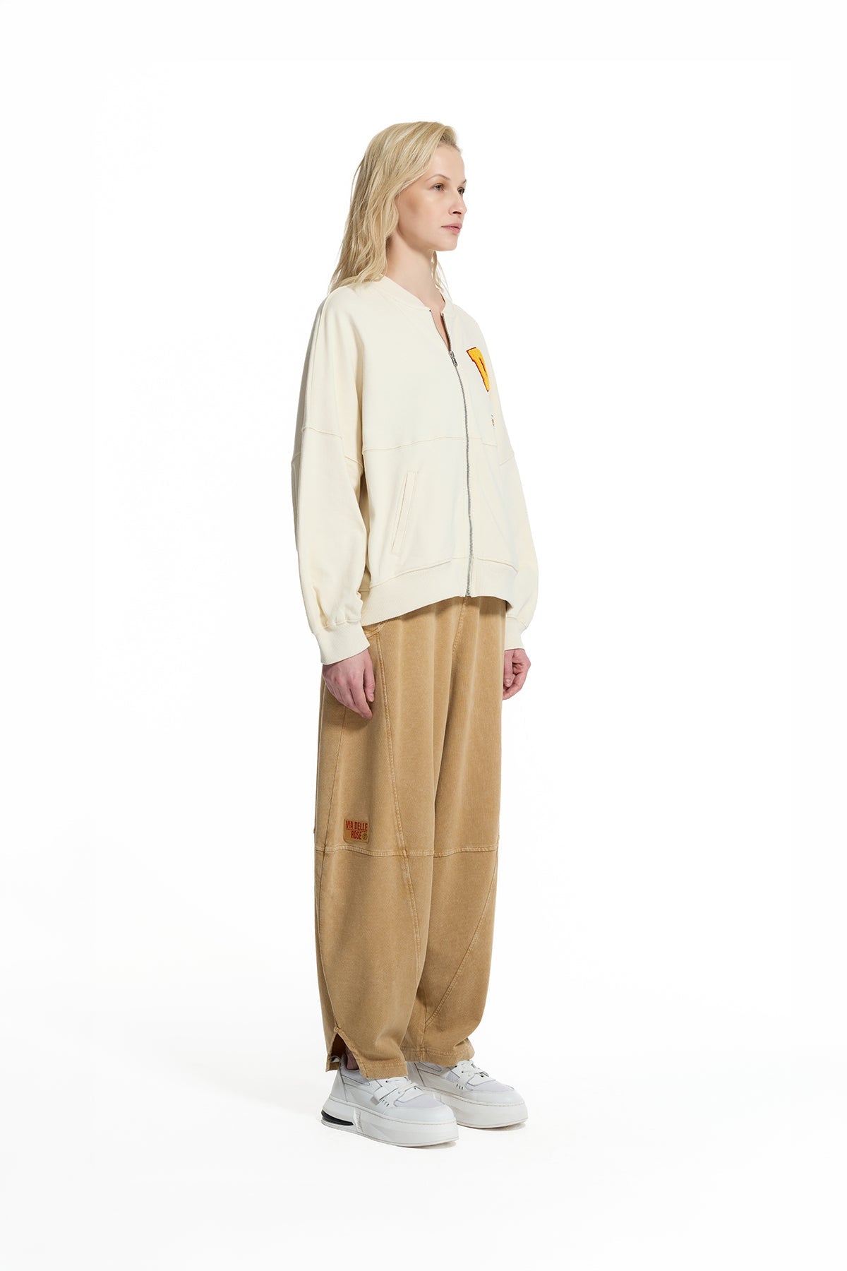 Cream Patch Detail Zip Sweatshirt Sweatshirt 19099