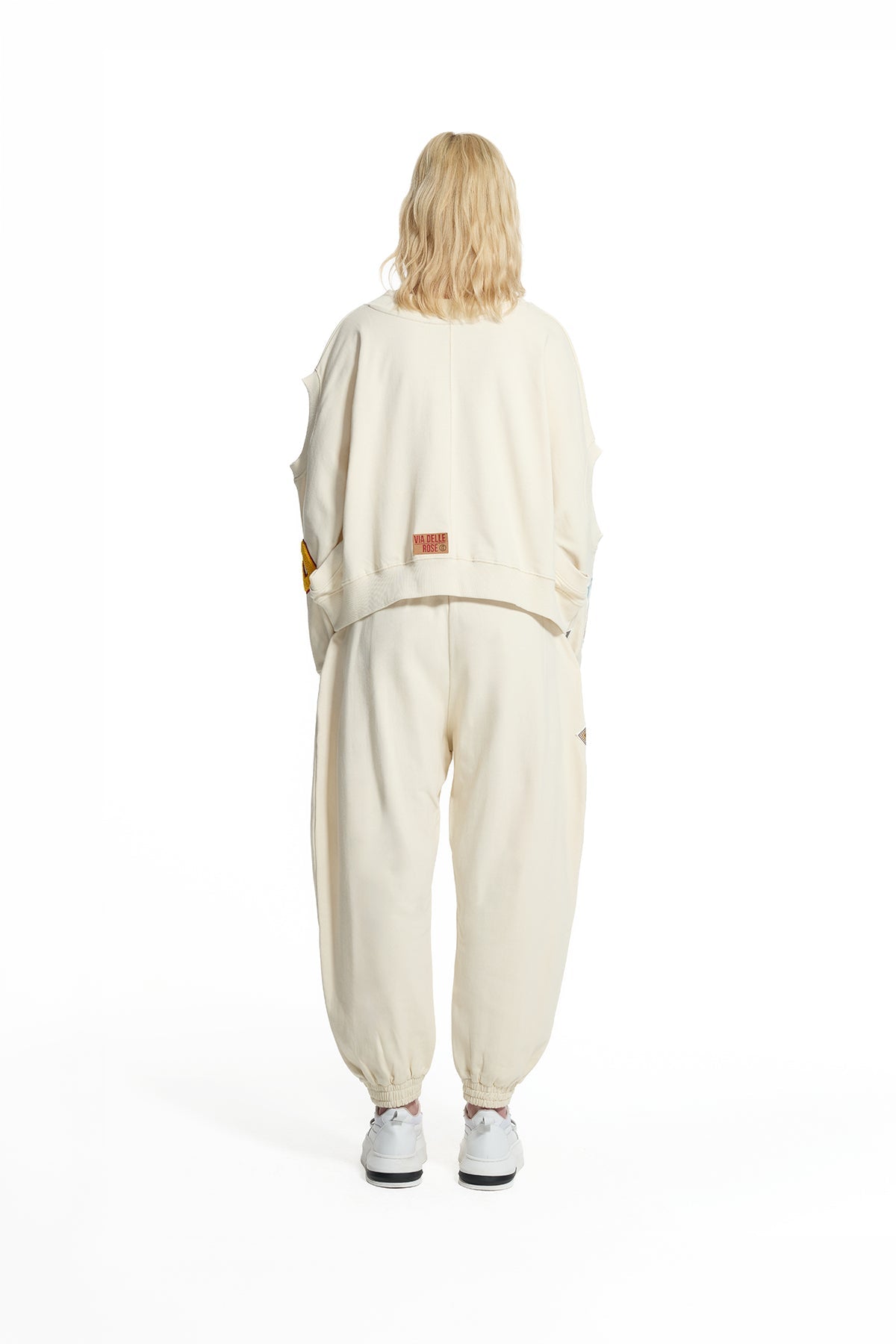 Cream Shoulder Cut-out Patch Detail Crop Sweatshirt 19100