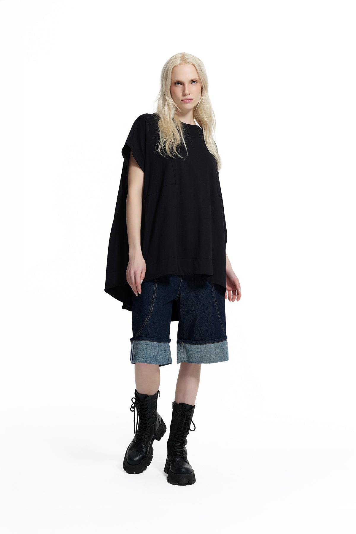 Black T-shirt 19224