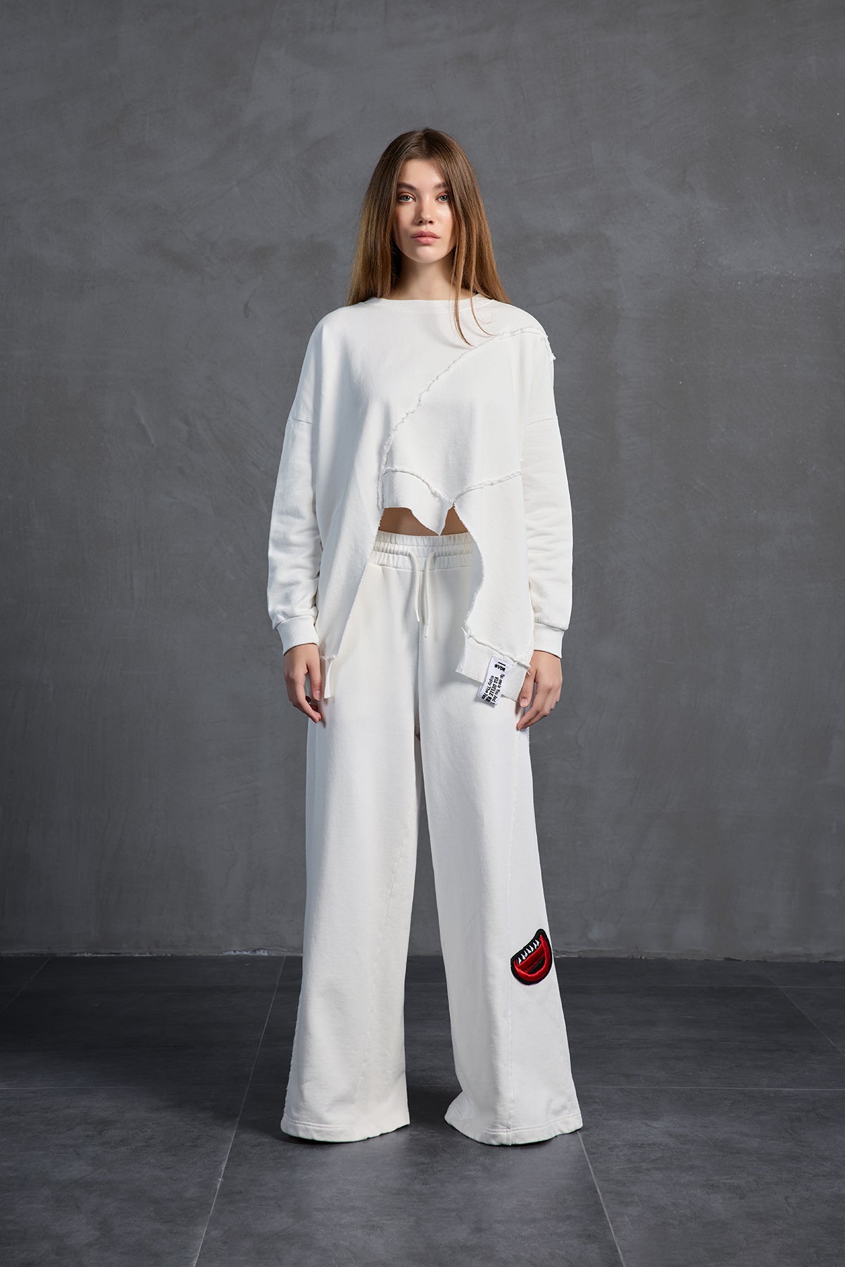 Off White Oversized Trousers 18158