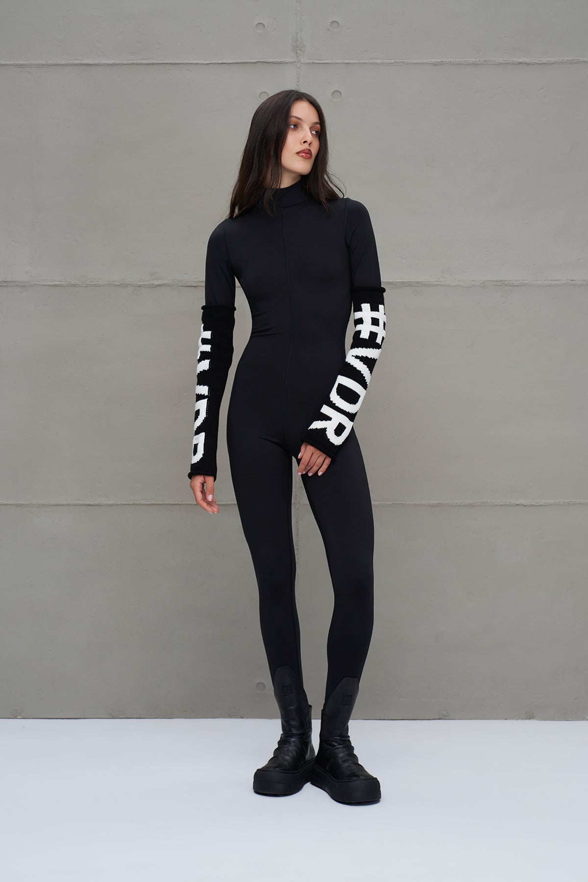Black White Logo Detailed Armless 18287