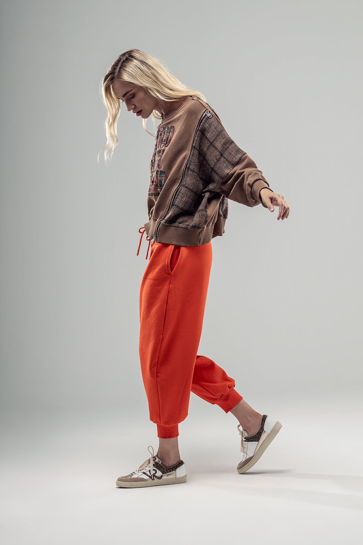 Brown Sweatshirt 20003