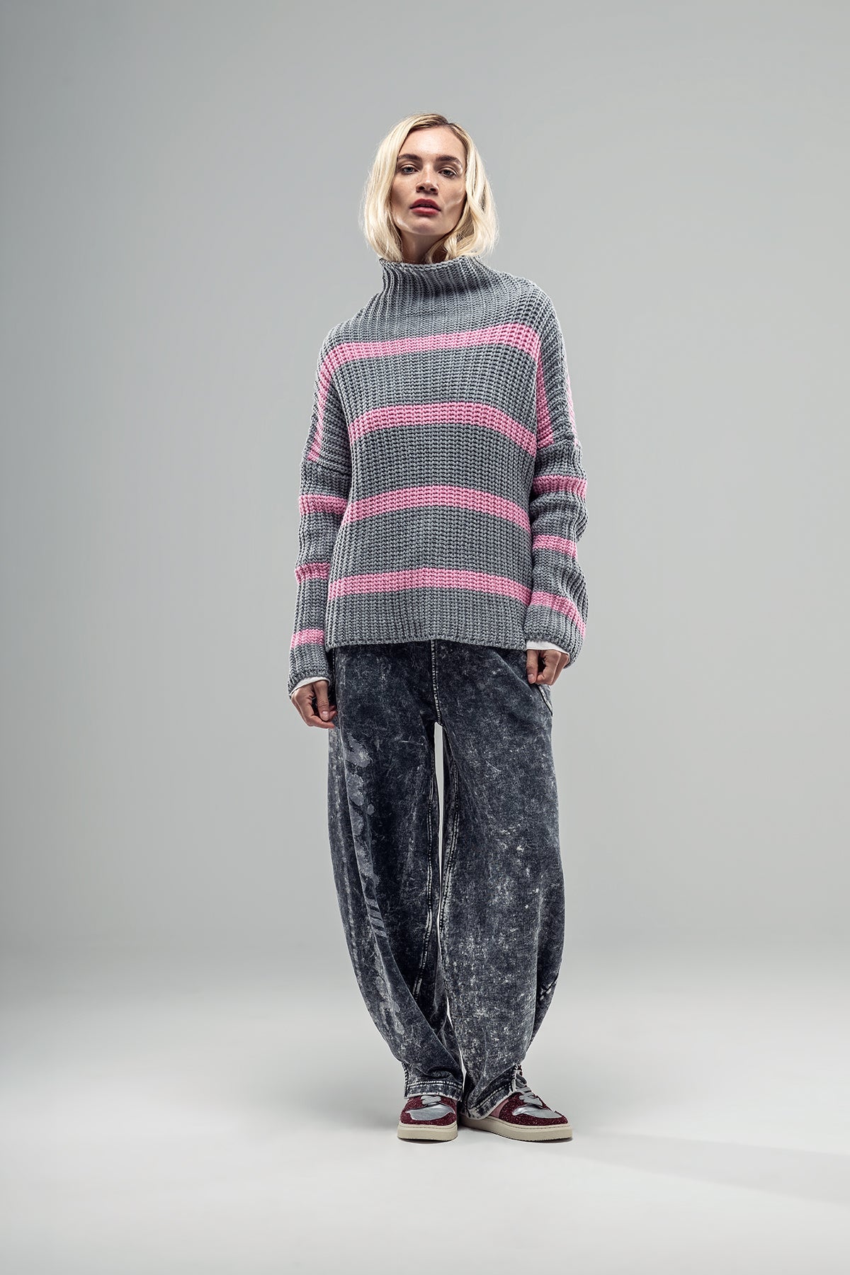 Grey Pink Knit Sweater 20030