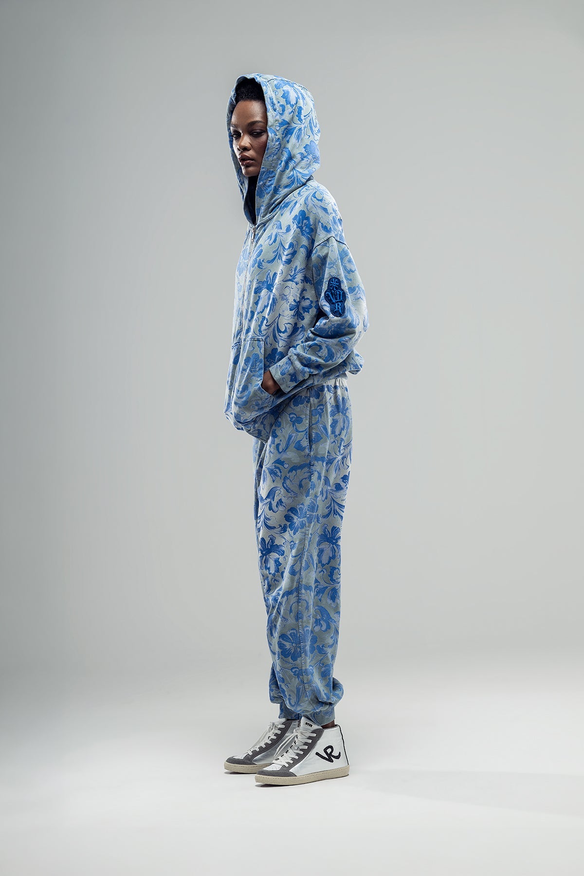 Indigo Blue Sweatshirt 20081