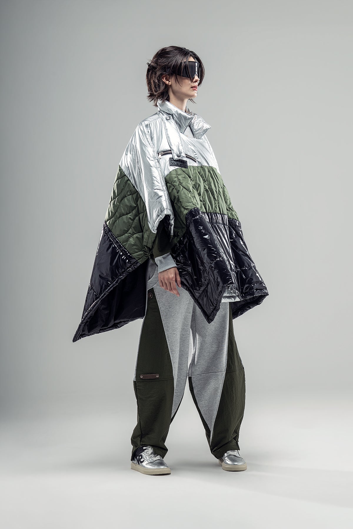 Silver Khaki Black Poncho 20239